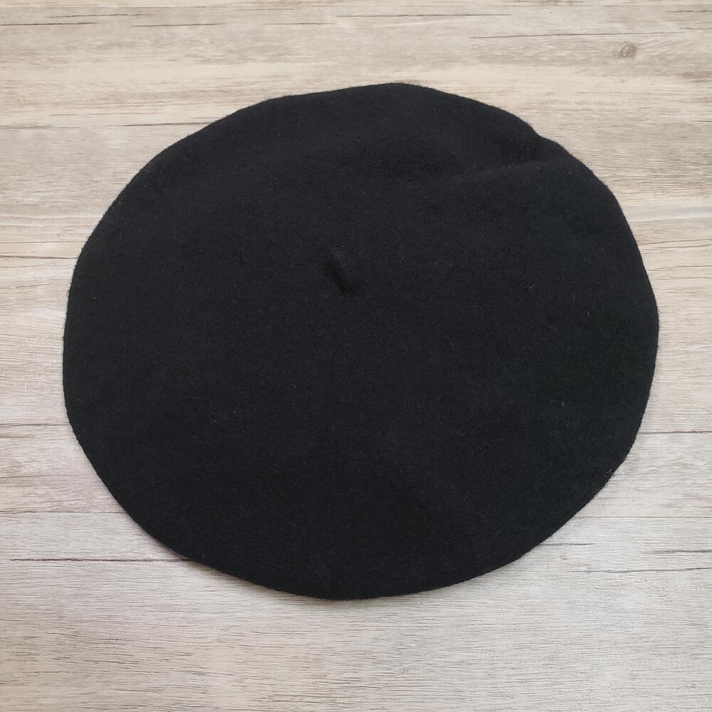 Laulhere Heritage Hat Beret Fitted Womens One Size Black Merino Wool France